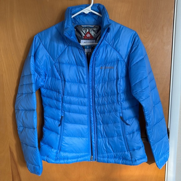 Columbia Puffer Down Jacket - Picture 2 of 9